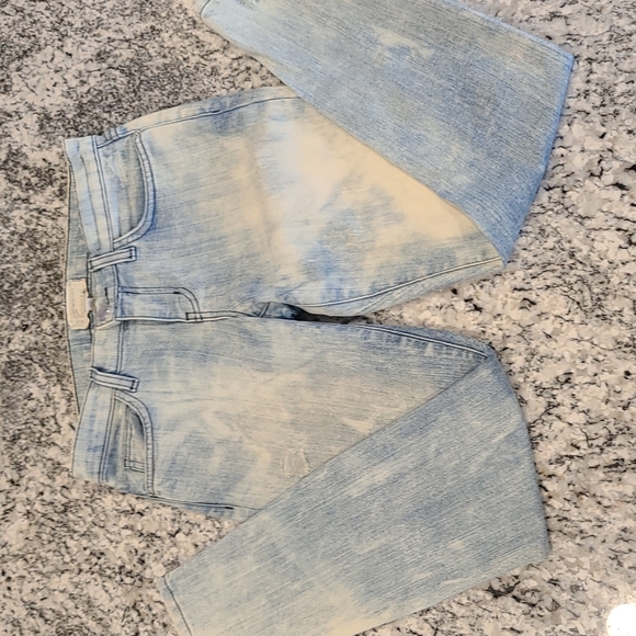 Current/Elliott Denim - * SOLD * Size 26 CURRENT/ELLIOTT acid wash skinny jeans
